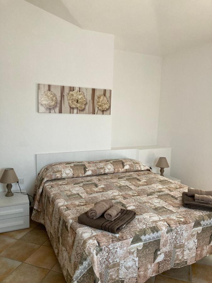 Villa Molly San Teodoro  Buitenkant foto